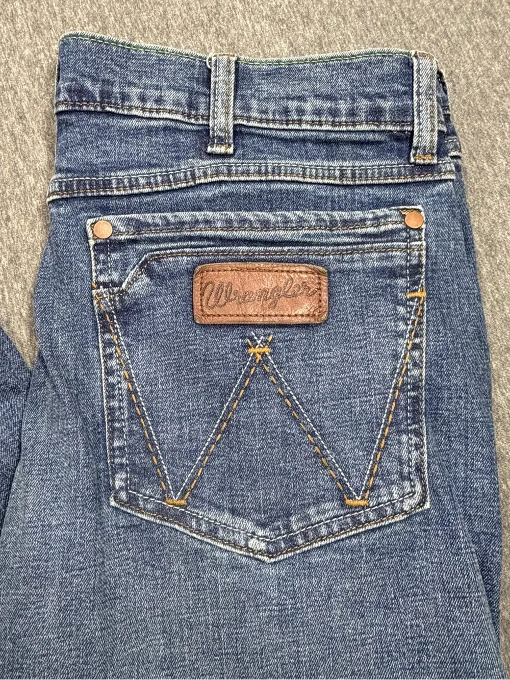 Wrangler Retro Slim Straight 34x36 Mens Blue Jeans Denim